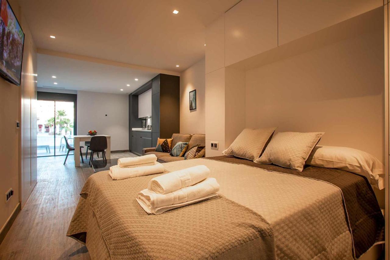Apartamentos Vacacional En Plaza De Espana Nerja Exteriör bild