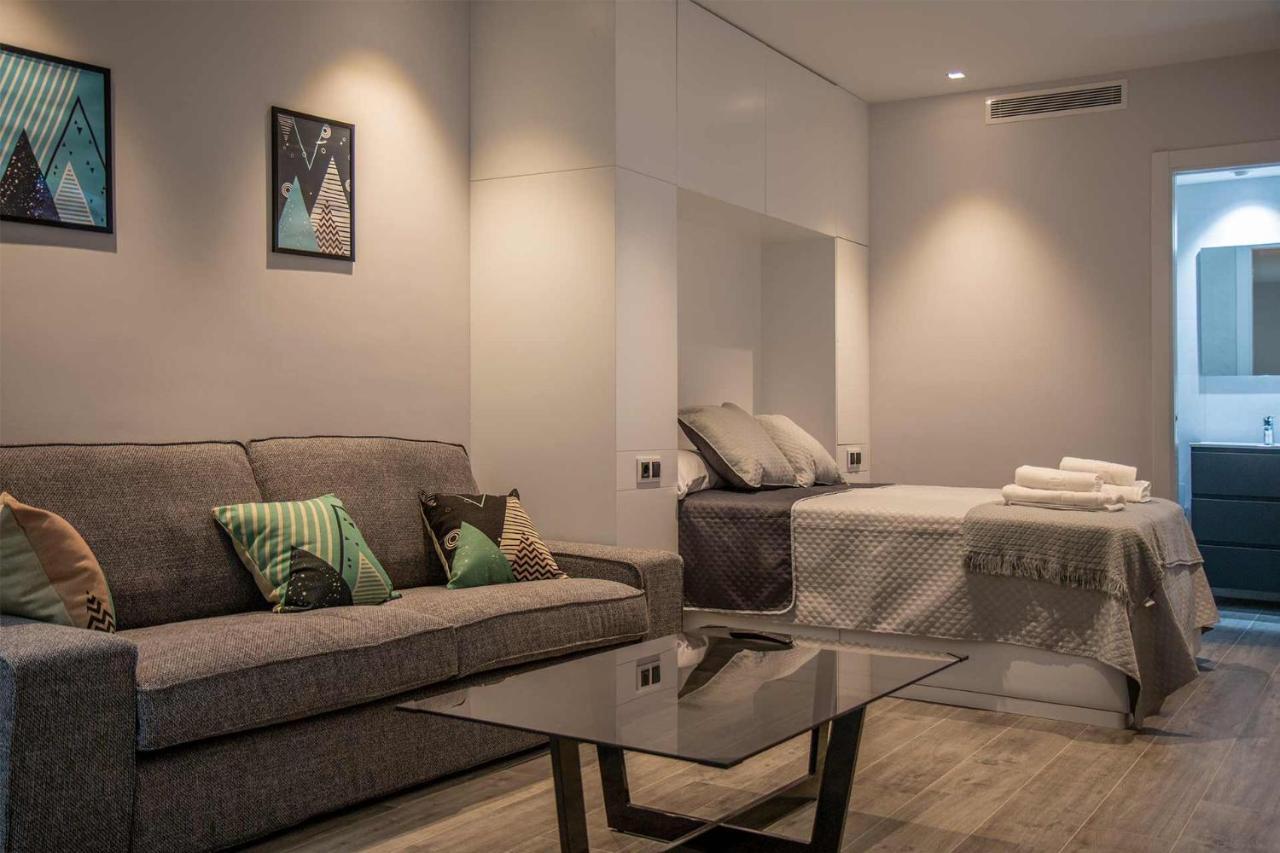 Apartamentos Vacacional En Plaza De Espana Nerja Exteriör bild