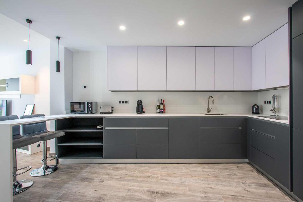 Apartamentos Vacacional En Plaza De Espana Nerja Exteriör bild