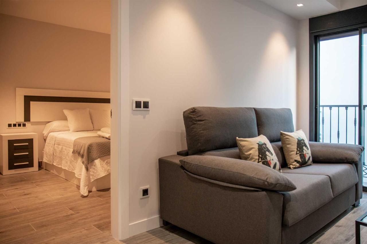 Apartamentos Vacacional En Plaza De Espana Nerja Exteriör bild