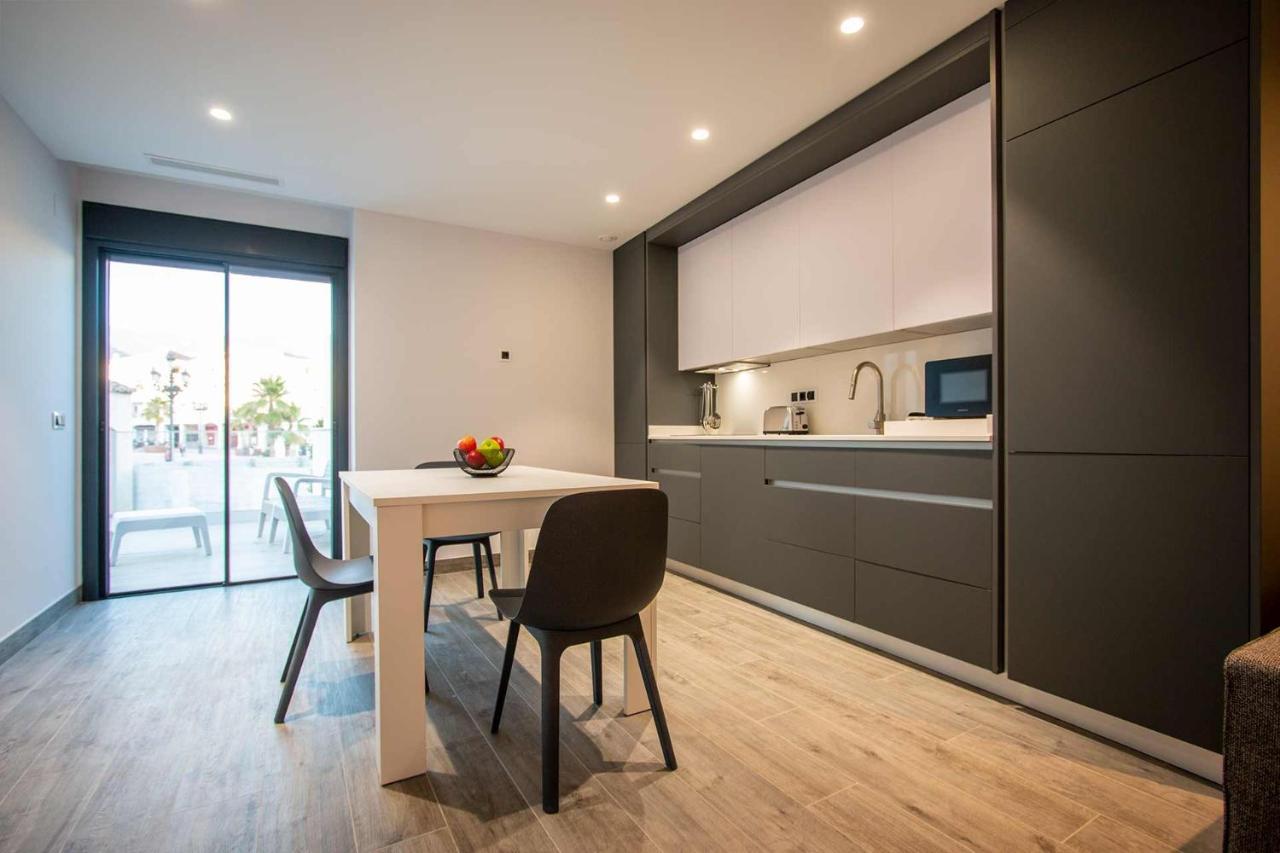 Apartamentos Vacacional En Plaza De Espana Nerja Exteriör bild